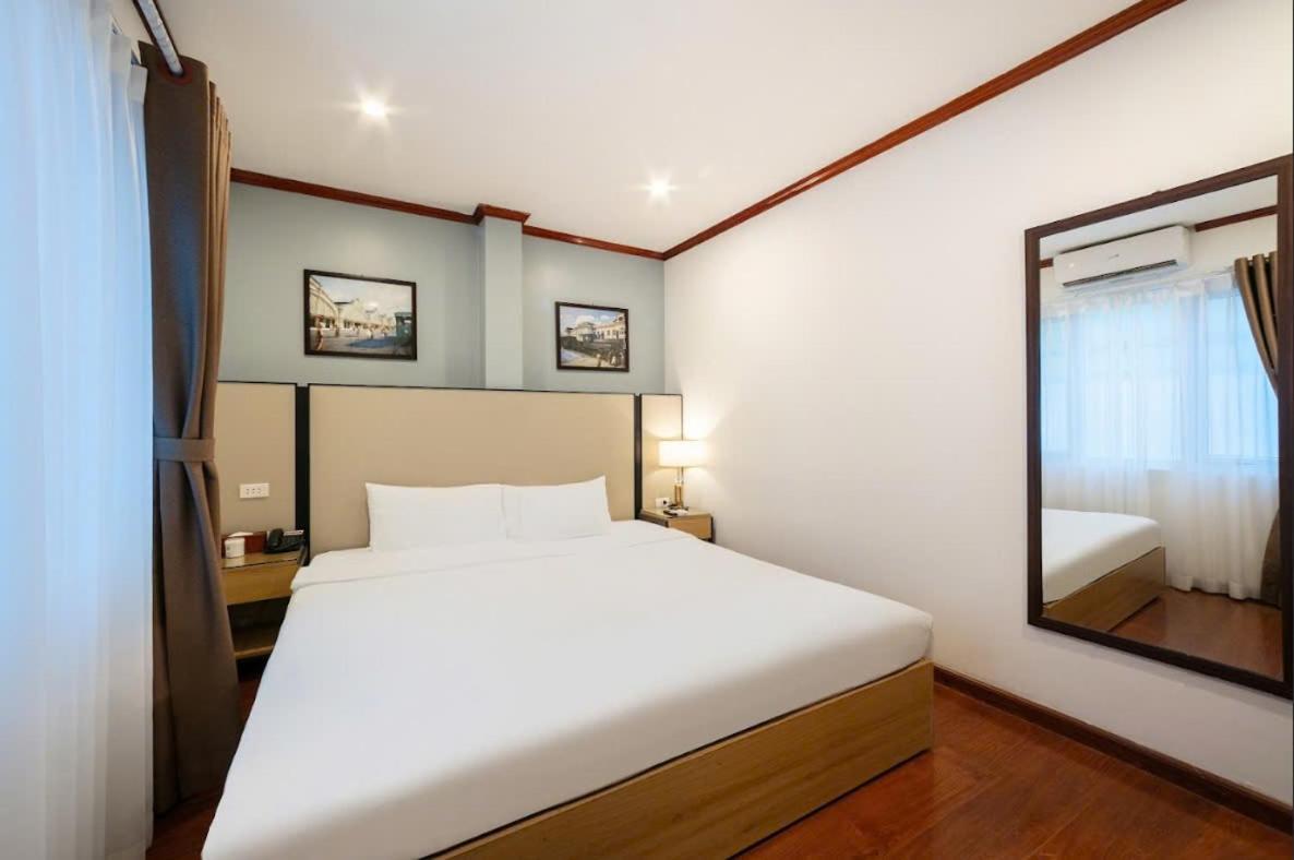 A25 Hotel - 30 An Duong Ханой Экстерьер фото