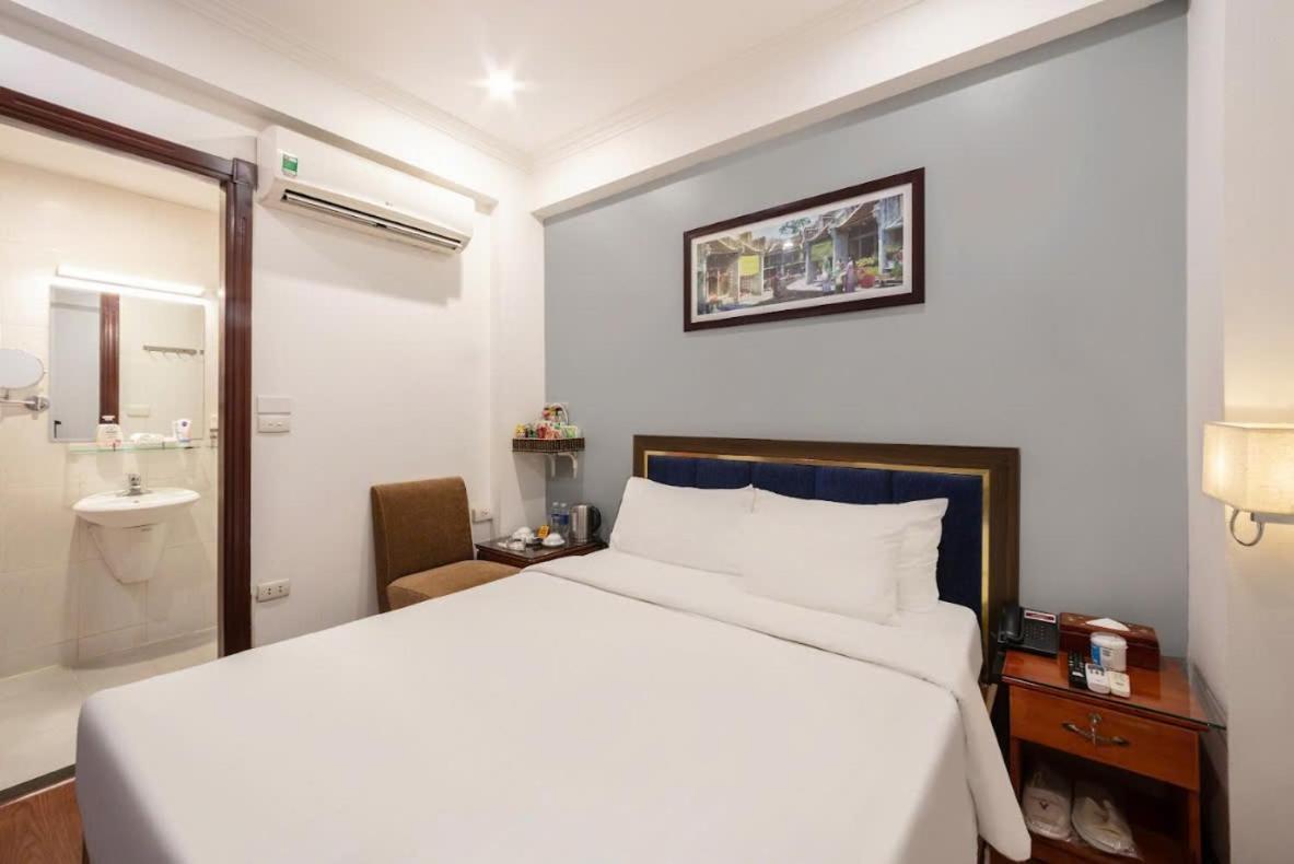 A25 Hotel - 30 An Duong Ханой Экстерьер фото